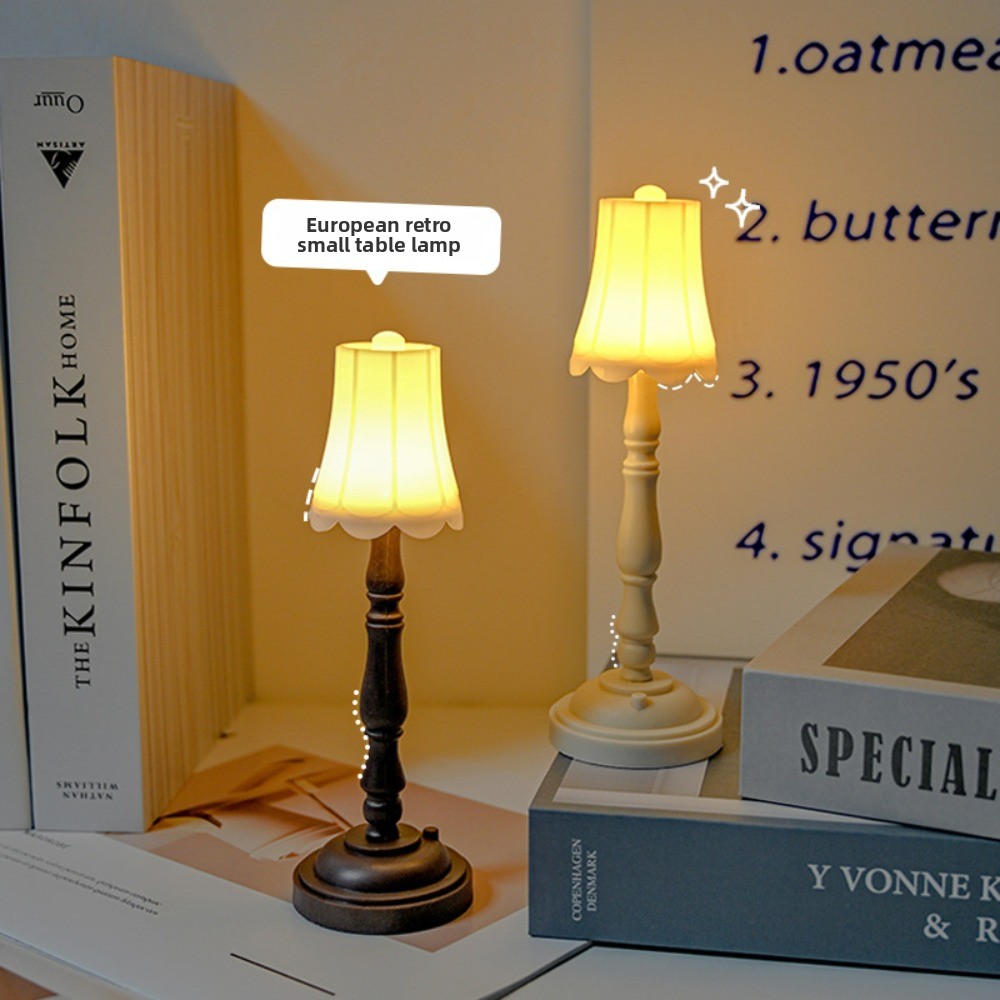 Desk Setup Vintage - Vintage LED Night Light - European