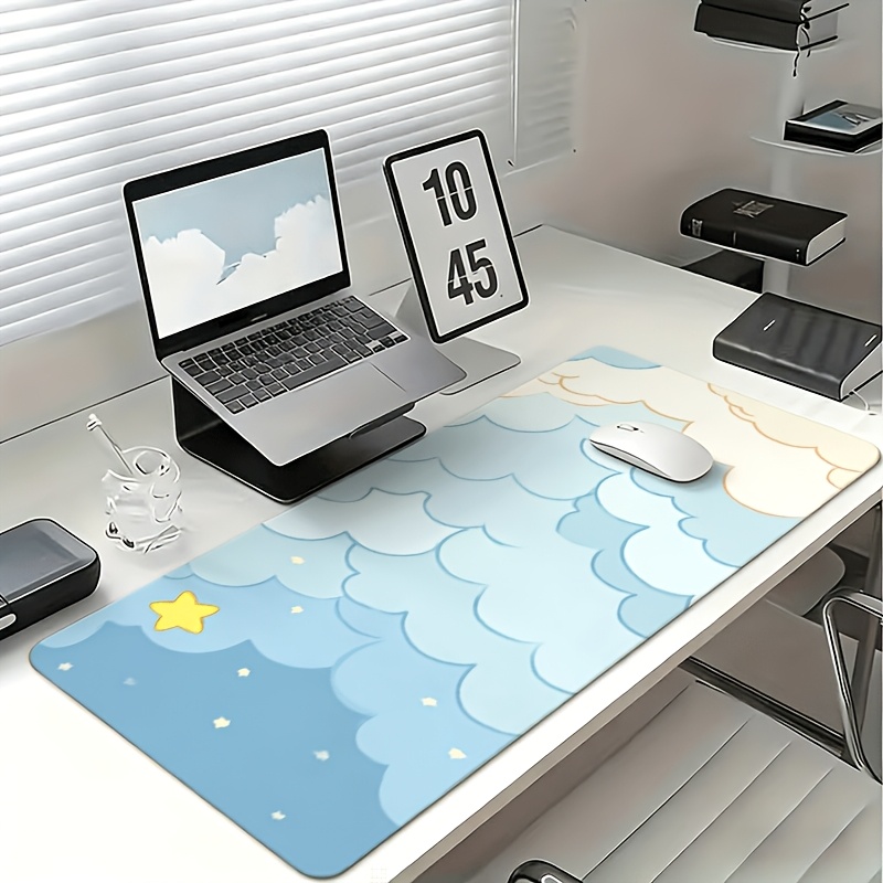 Soft Blue Cloud & Gold Star Mo - Desk Setup Blue recension och pris