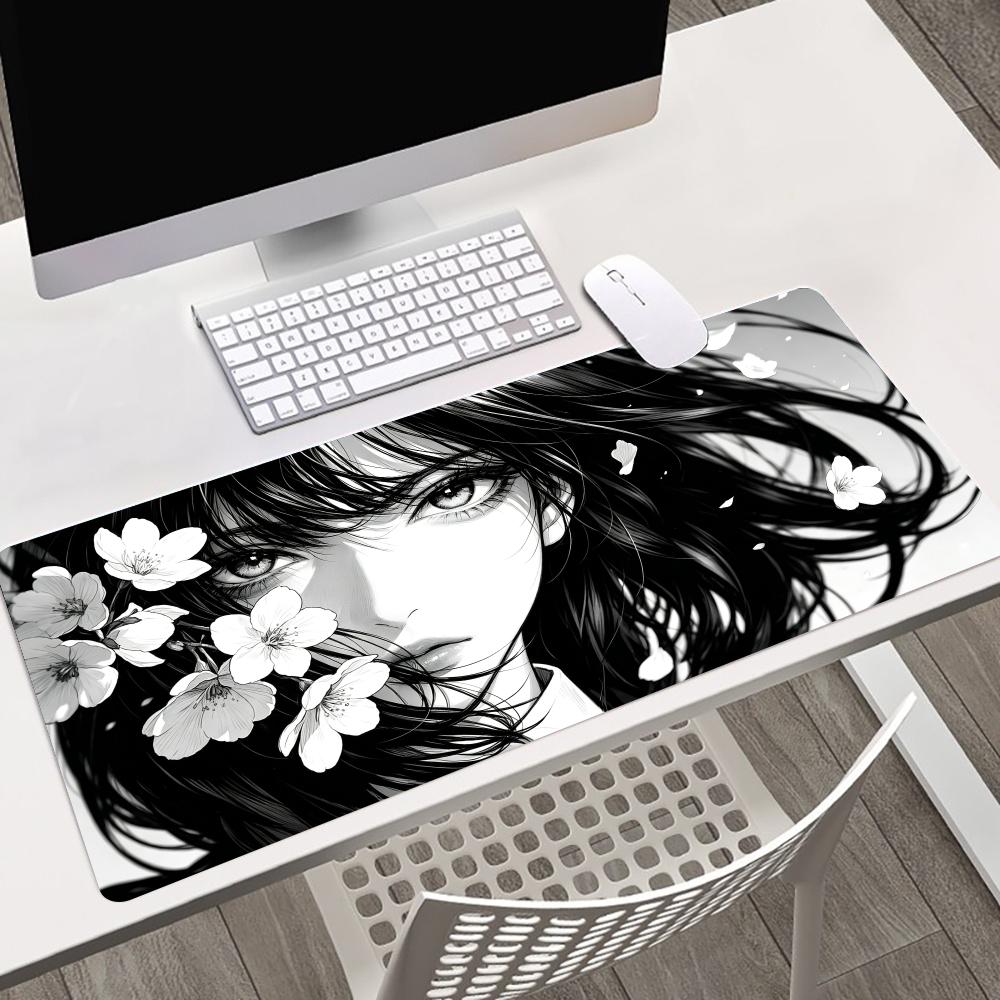 Sakura Girl Extra Large Fabric - Desk Setup Gaming And Work recension och pris