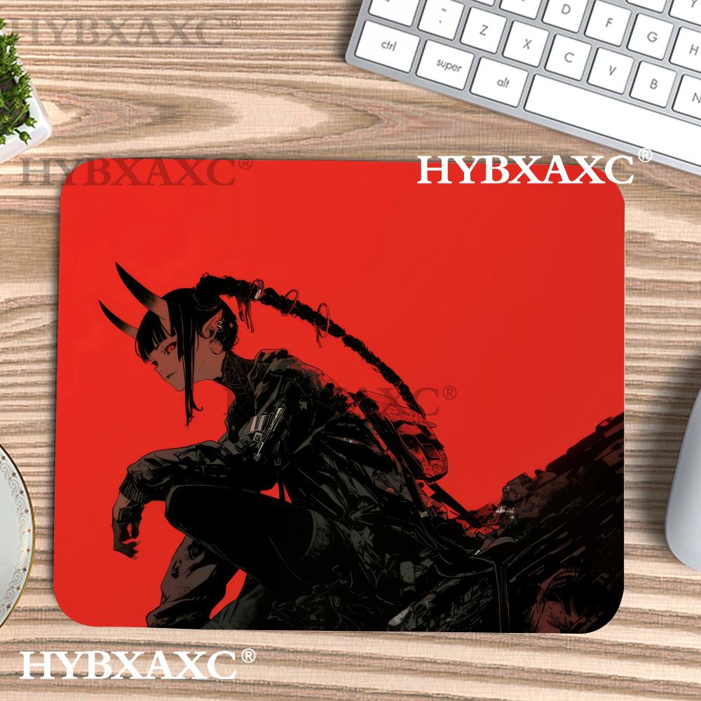 HYBXAXC Red Background Oni Gir - Desk Setup Red recension och pris