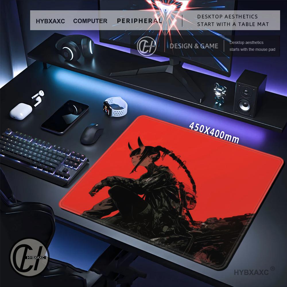 HYBXAXC Red Background Oni Gir - Desk Setup Red recension och pris